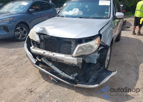 2011 Subaru Forester 2.5X Premium из США, поврежденный, VIN JF2SHADC2BH746922